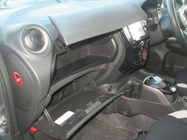 U00048253267_60_002.jpg
