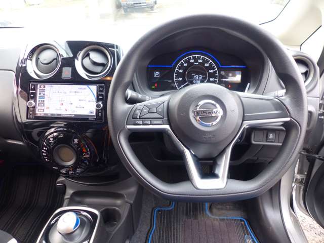 U00047755325_33_001.jpg