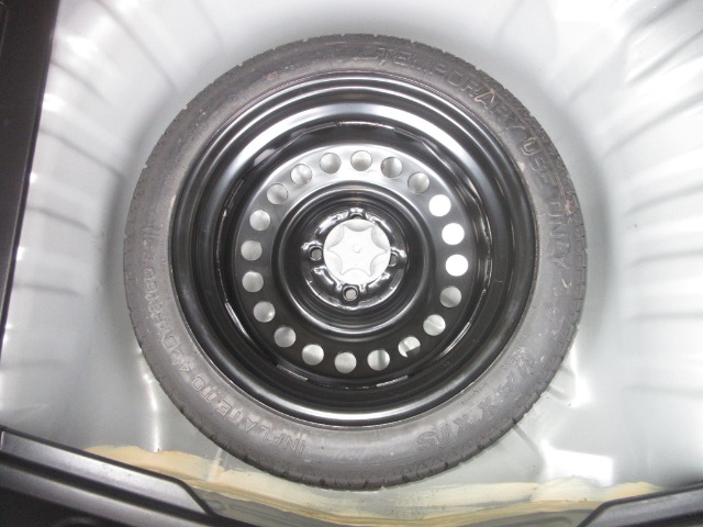 UZ0048444812_17_003.jpg