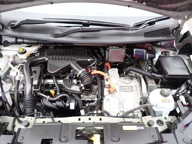 U00048226814_40_001.jpg