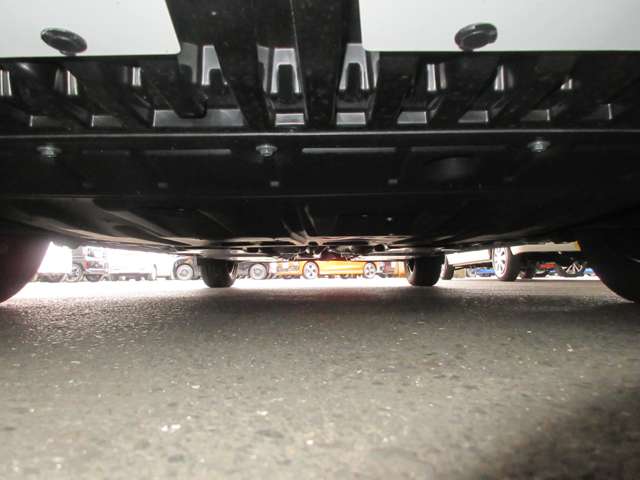 U00048562682_70_001.jpg