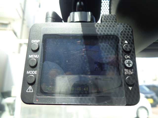 U00048538221_11_001.jpg