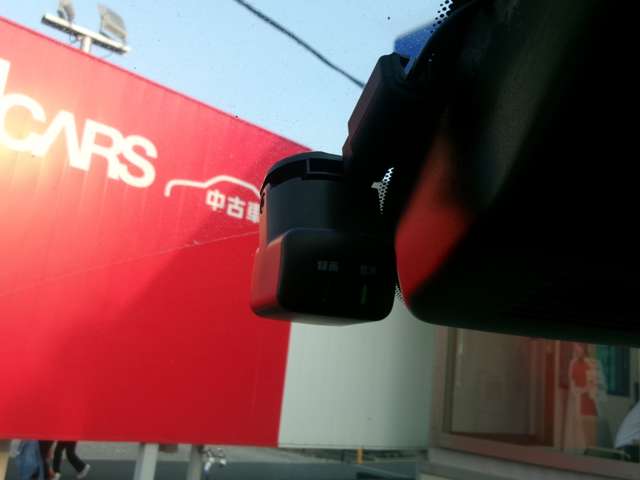 U00048403416_17_002.jpg