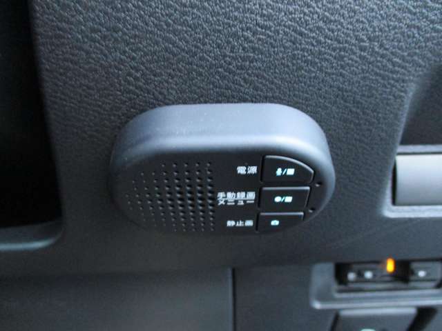 U00048100497_7_001.jpg