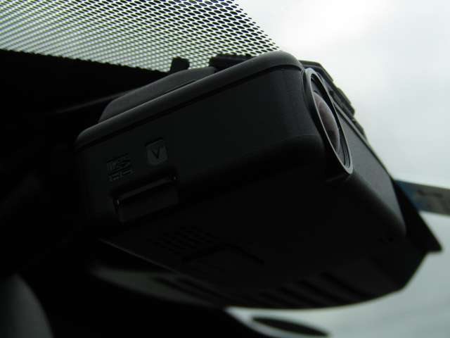 U00048550343_50_001.jpg
