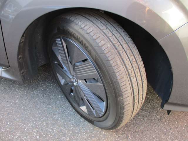 U00047978221_60_002.jpg