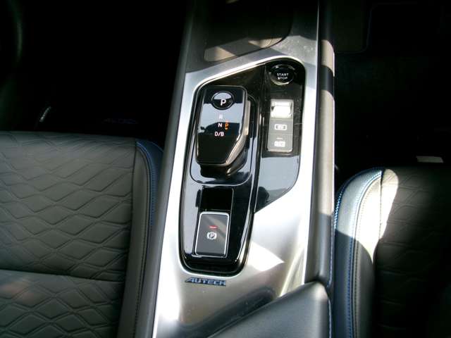 U00048526305_11_001.jpg