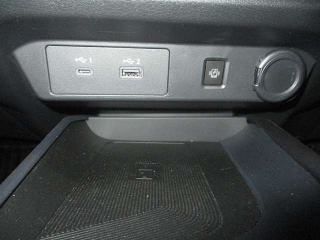 U00048129151_7_001.jpg