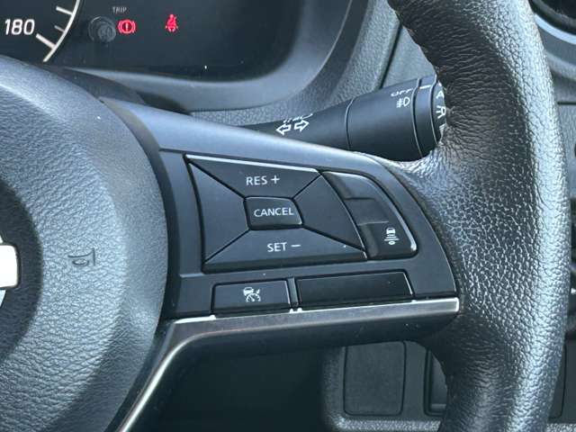 U00048119471_8_004.jpg