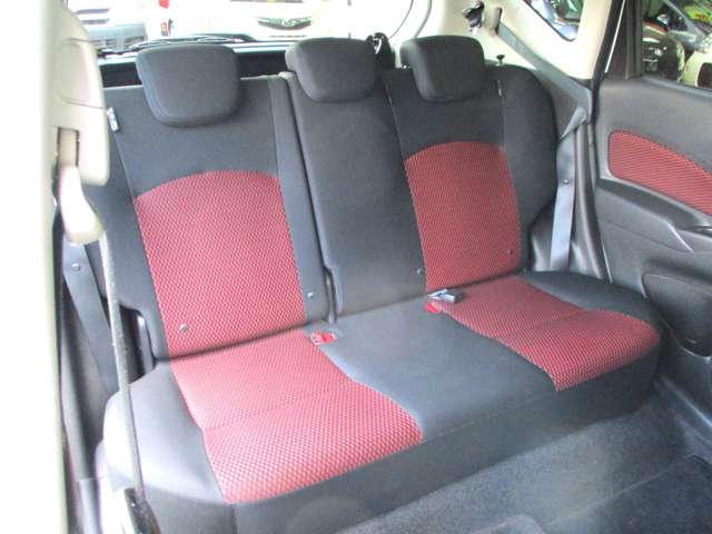 U00048353072_32_002.jpg