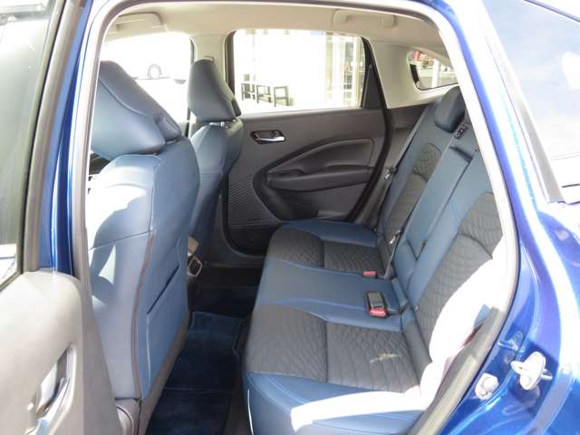 U00042418065_65_002.jpg