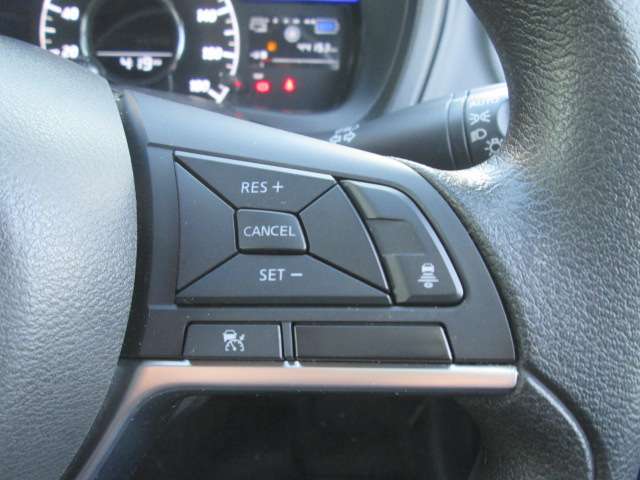 U00047618665_8_001.jpg