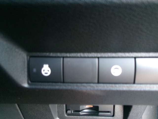 U00047632233_30_002.jpg