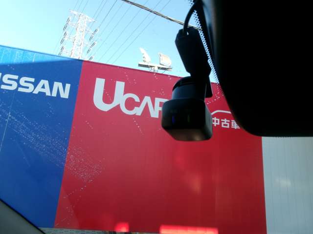 U00047632233_8_002.jpg