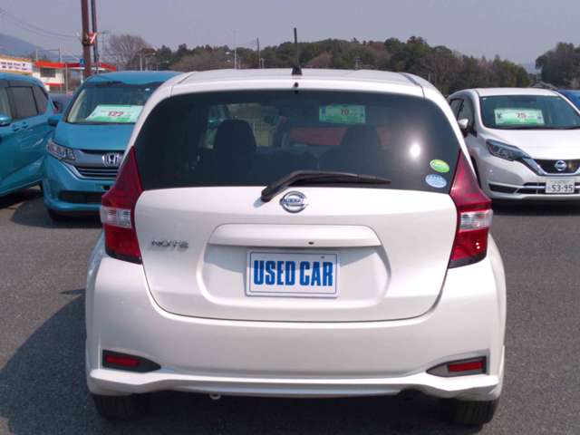 U00048415838_18_002.jpg
