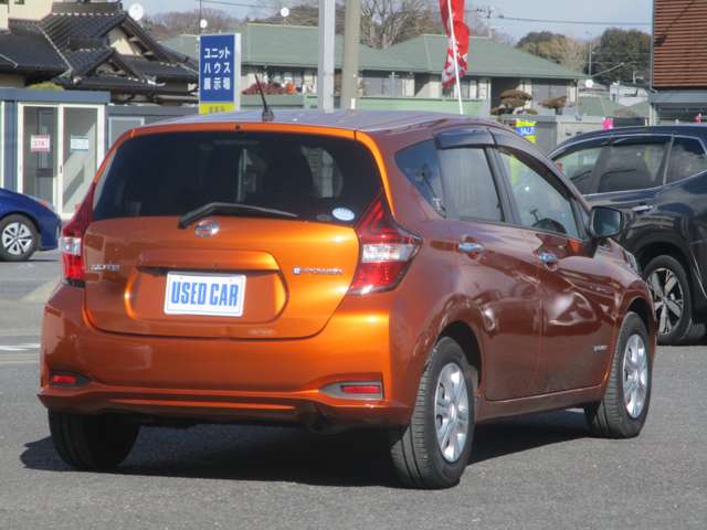 U00047889986_15_001.jpg