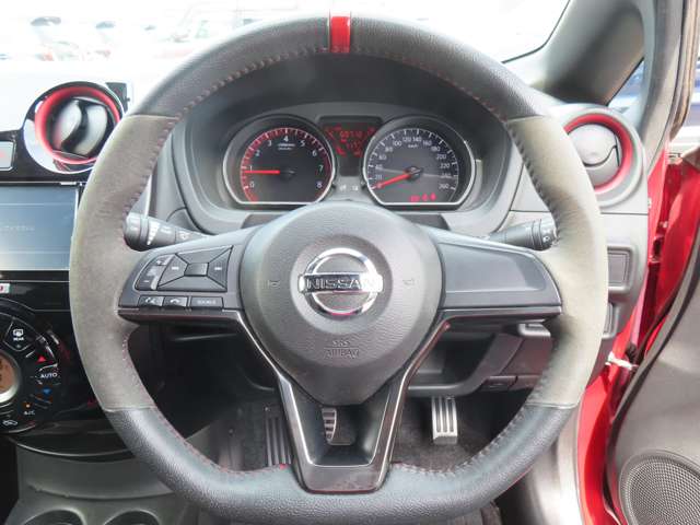 U00048552763_61_001.jpg
