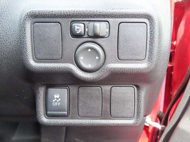 U00048552763_64_001.jpg