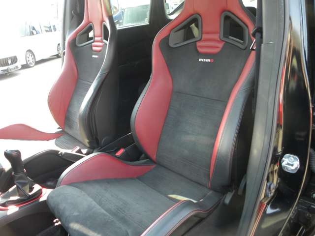 U00048400735_56_001.jpg