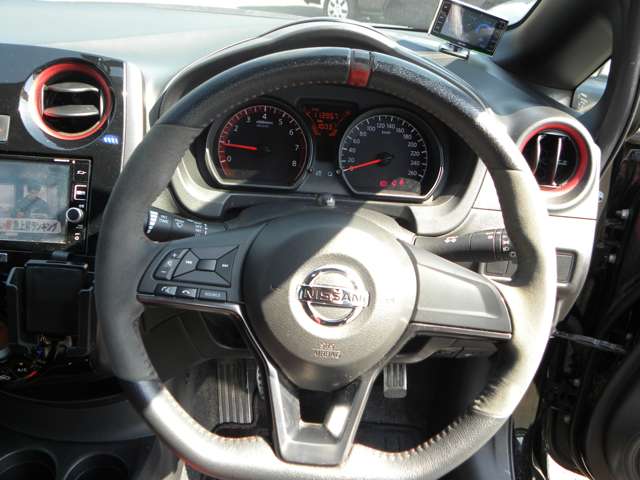U00048400735_65_001.jpg