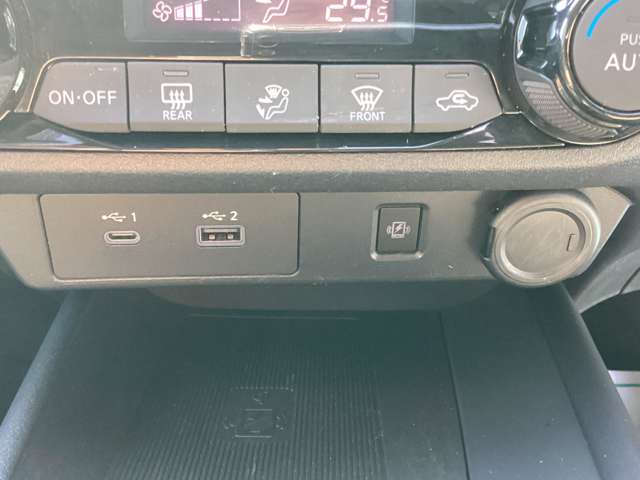 U00048594704_42_001.jpg