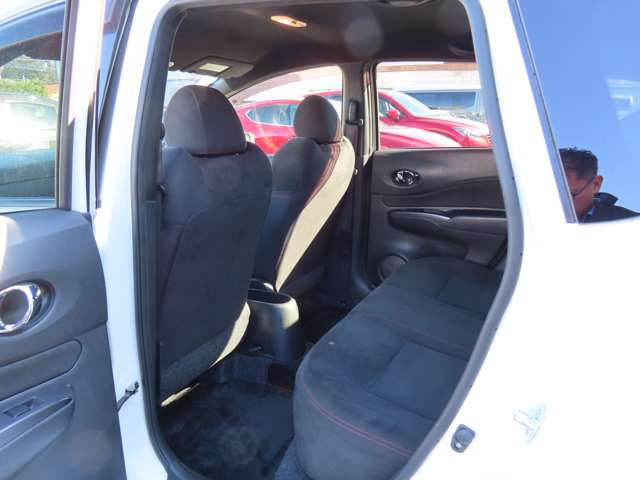 U00047348686_42_001.jpg