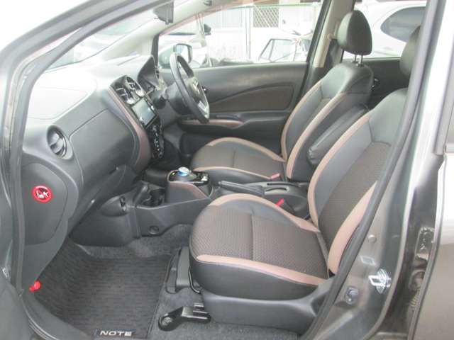 U00048616546_16_003.jpg