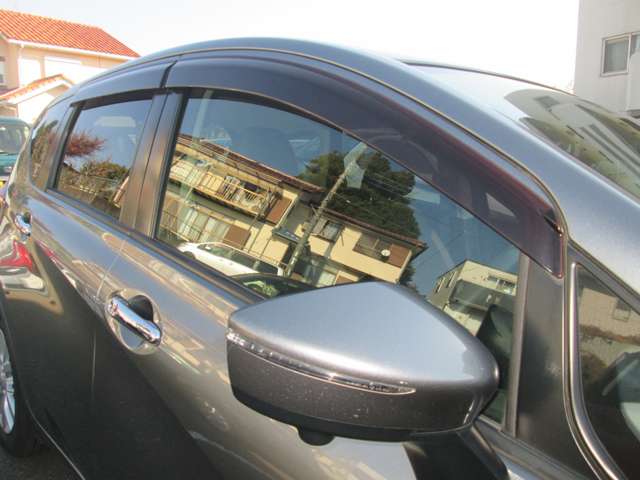U00048616546_33_003.jpg