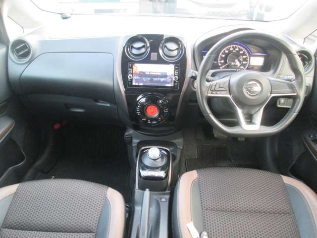 U00048616546_39_005.jpg
