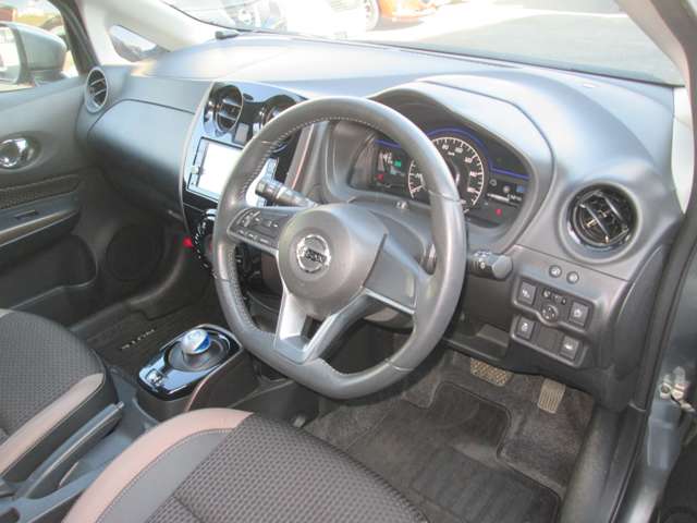 U00048616546_9_004.jpg