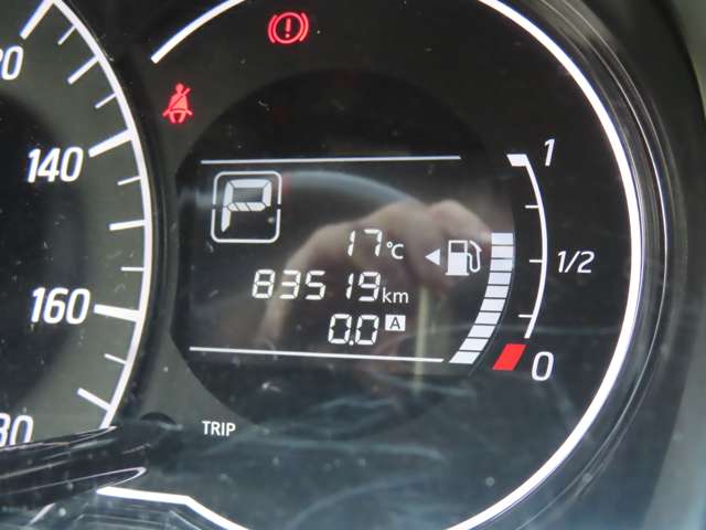 U00048379481_34_001.jpg