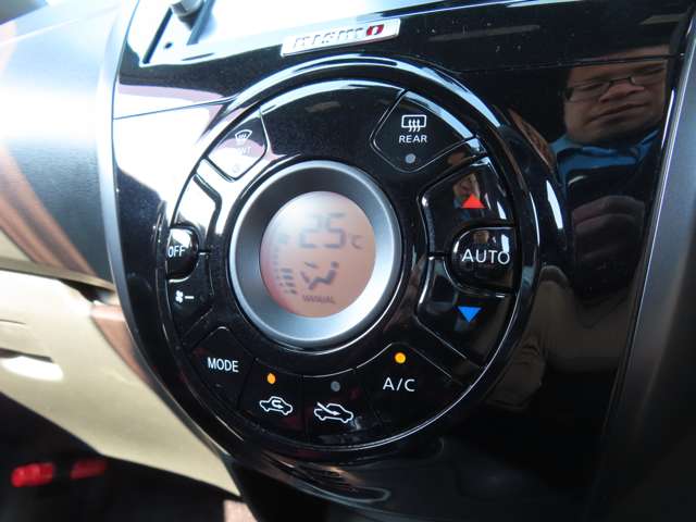 U00048379481_46_001.jpg