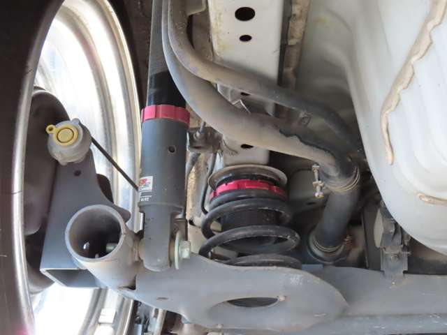 U00048379481_87_002.jpg