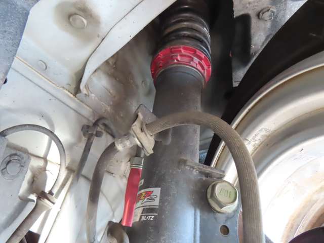 U00048379481_88_002.jpg