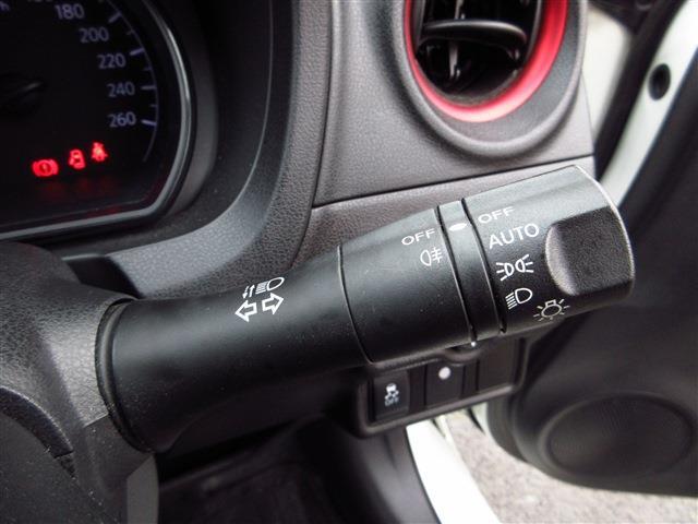 UJ0048470614_17_002.jpg