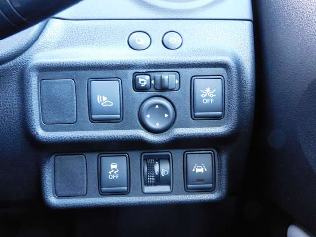 U00047639560_8_001.jpg