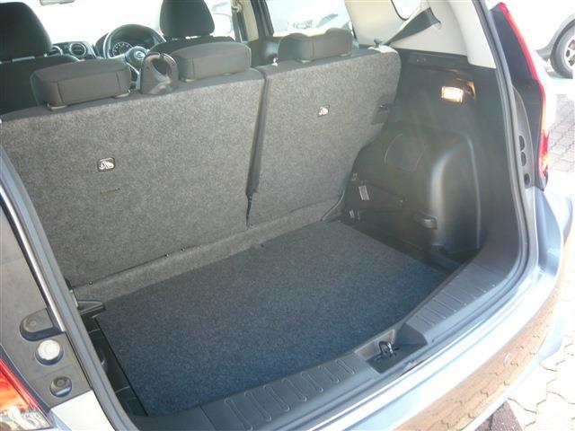 UJ0046135111_18_004.jpg