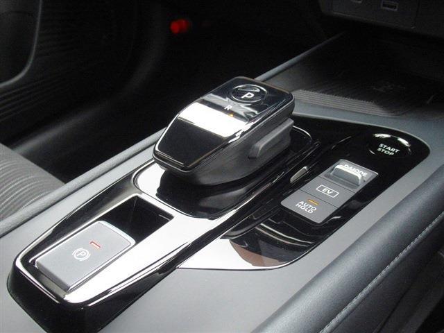 UJ0048325022_41_001.jpg