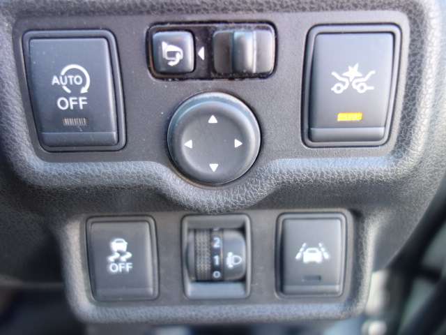 U00047258585_70_001.jpg