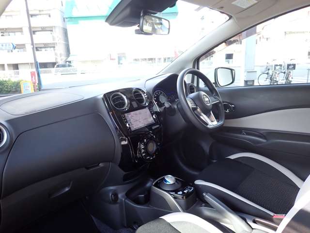 U00048013582_18_001.jpg