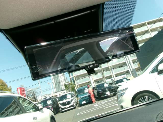 U00047769573_10_002.jpg