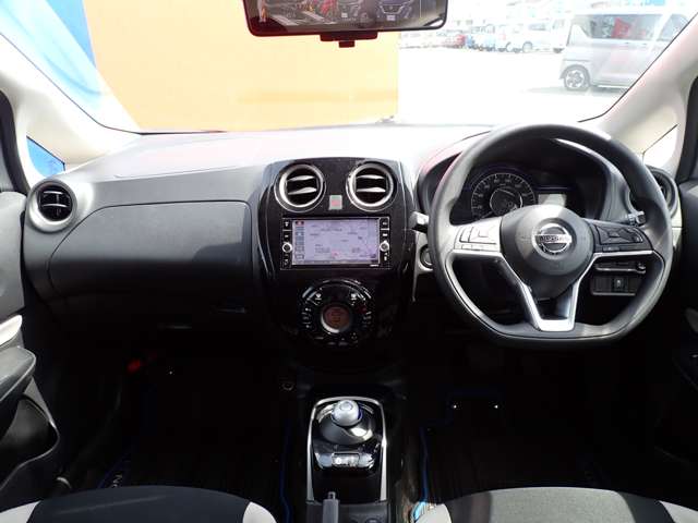 U00048458729_2_001.jpg