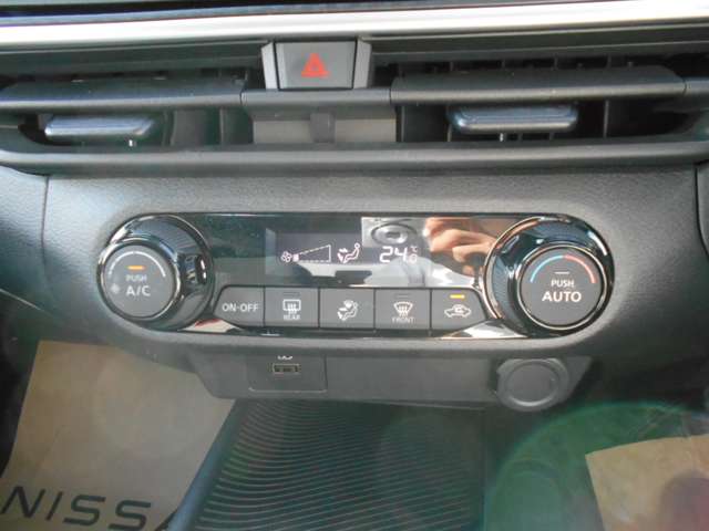 U00048650409_9_001.jpg
