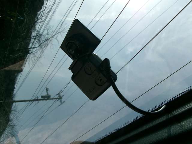 U00048300725_17_001.jpg