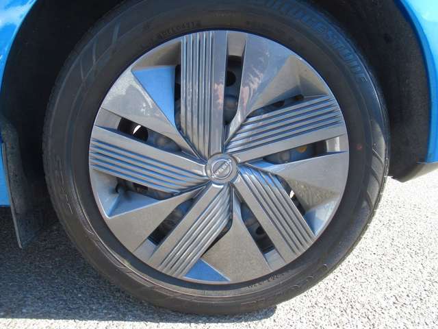 UJ0048027926_66_001.jpg