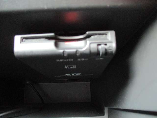 U00048208173_7_002.jpg