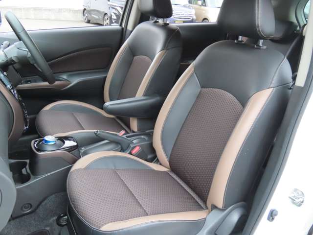 U00046709600_61_003.jpg