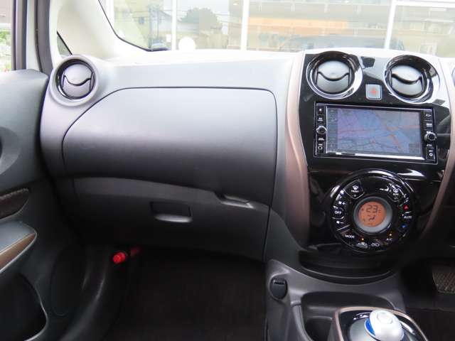 U00046709600_71_002.jpg