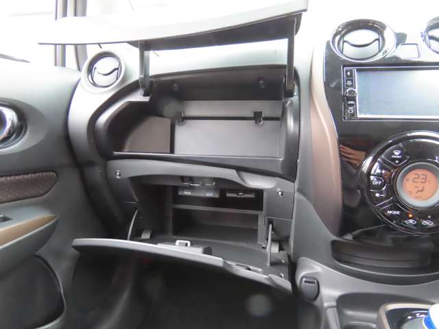 U00046709600_72_002.jpg