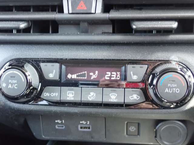 U00048542890_16_002.jpg
